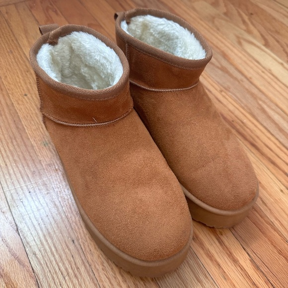 Platform Ankle Shearling Boot Size 7 - Picture 5 of 9